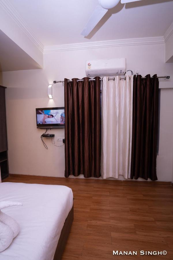Hotel Samrat Джабалпур Екстериор снимка